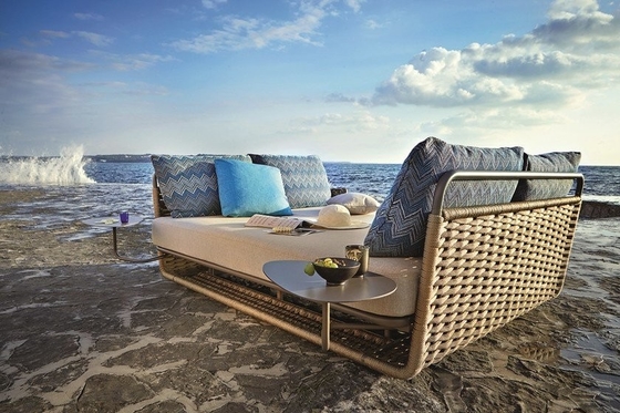 Boş zaman Açık Veranda Mobilya Havuz Şezlong Dokuma Halat Daybed