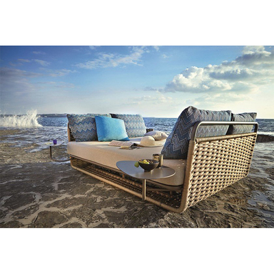 Boş zaman Açık Veranda Mobilya Havuz Şezlong Dokuma Halat Daybed